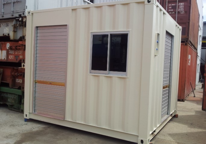 10ft Container With Roller Shutter Doors1